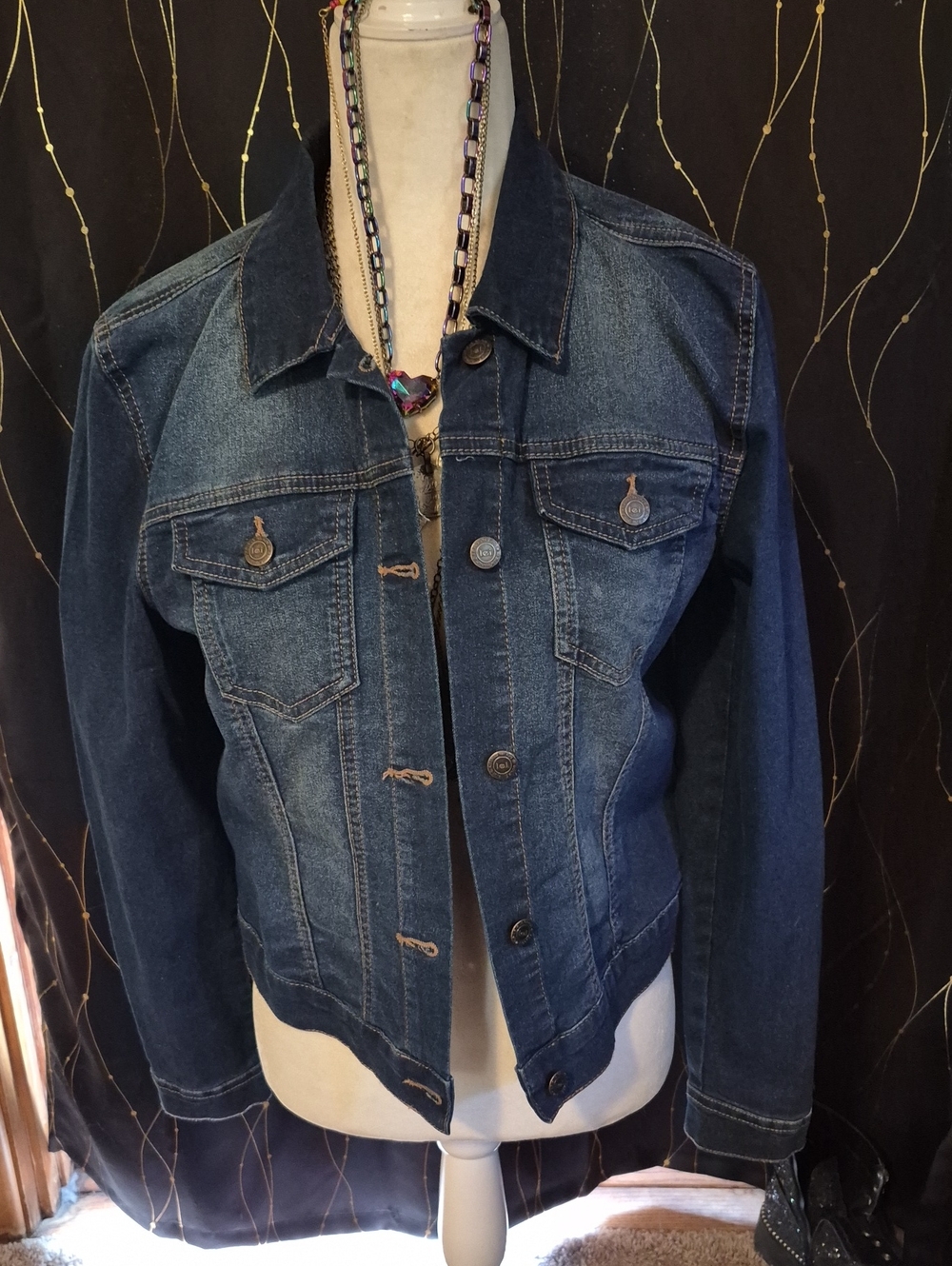 lei Women's Two-Tone Blue Denim Jacket
